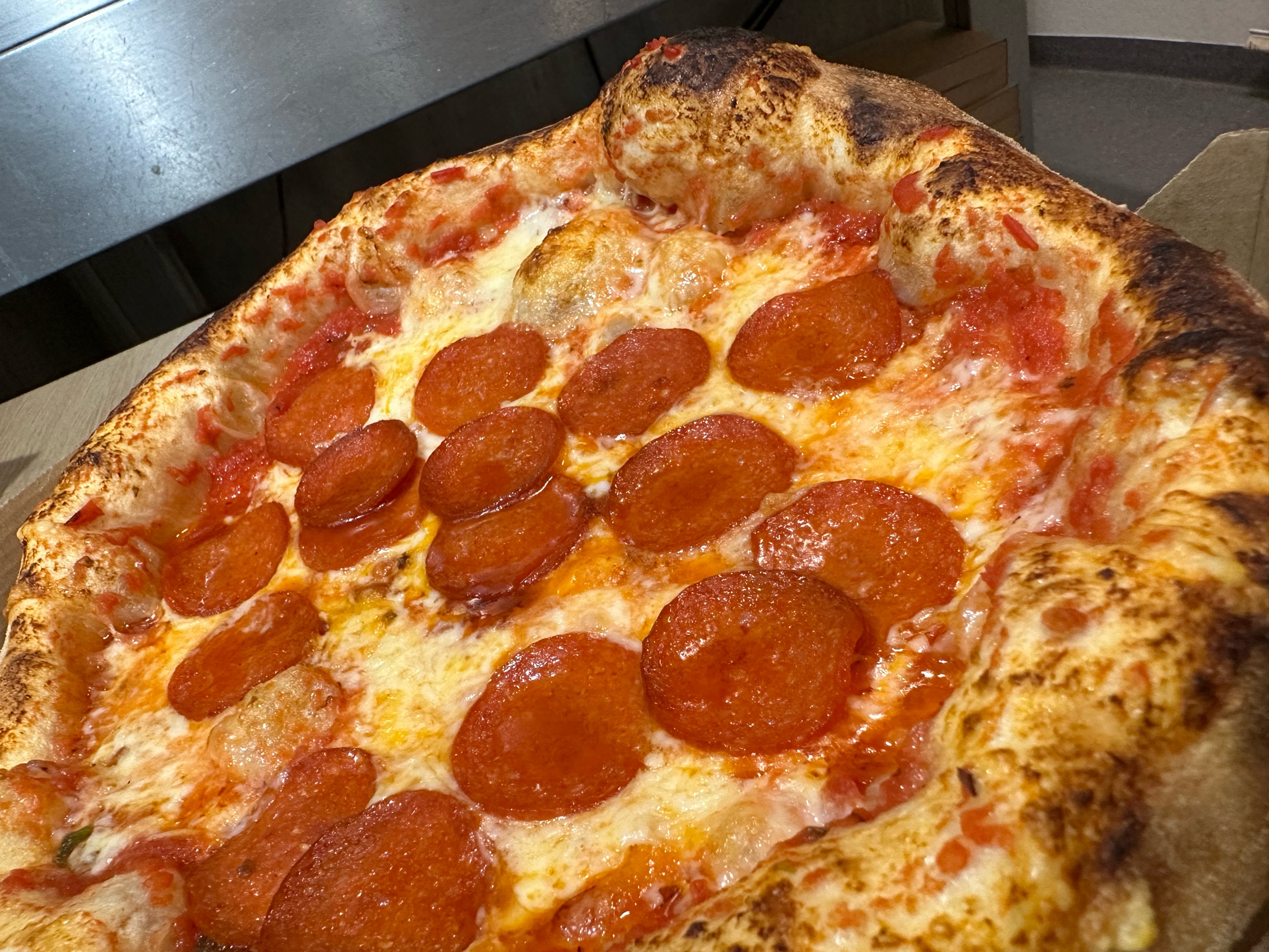 23. Barnapizza